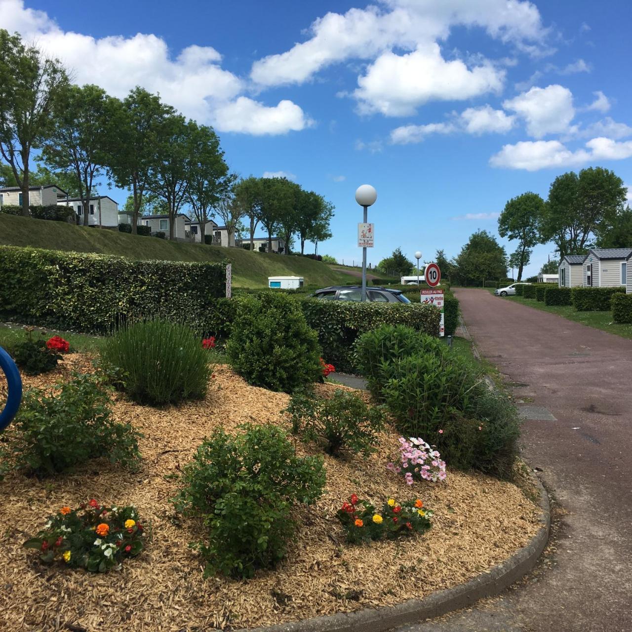 Camping Le Mont Joli Bois Criel-sur-Mer Dış mekan fotoğraf